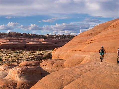 MOMENTUM MOUNTAIN BIKING (2025) All You Need to Know BEFORE You Go ...