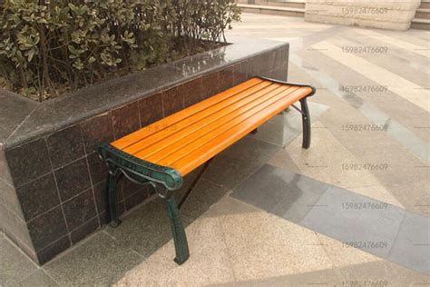 北京铸铁公园椅压铸铝休闲椅厂家供应塑木园林座椅_CO土木在线