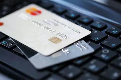 假的信用卡能消费吗，请问信用卡怎么查询消费记录？ - 综合百科 - 绿润百科