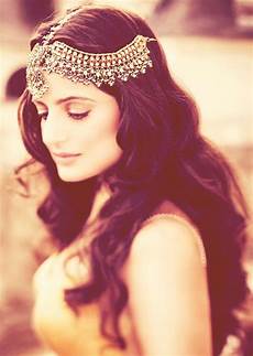 Hairstyle For Open Hair by 20 Gorgeous Indian Wedding Hairstyle Ideas Hairstyle For Open Hair