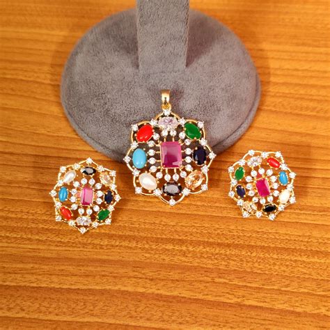 NAVRATAN LOOK CZ STUDDED GOLD PLATED PENDANT SET – Sanvi Jewels