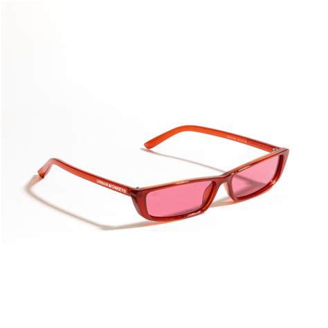 Buy Sleek Geek // 003 Red Gradient Sunglass Online – Urban Monkey®