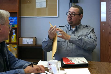 Barren County jail committee recommends new inmate tracking system ...