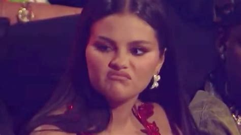 Selena Gomez fans crack up over her 'messy' reaction to Chris Brown at ...