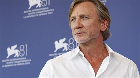 Daniel Craig Gets Explicit in Luca Guadagnino’s ‘Queer’ - The New York ...