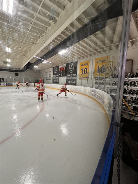 LAKVIC – LA KINGS VALLEY ICE CENTER