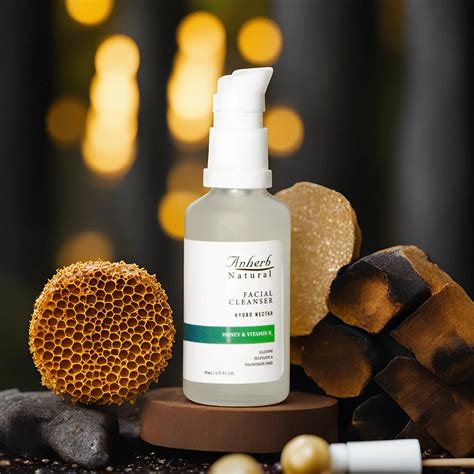 Anherb Natural Hydro Nectar Facial Cleanser | Honey & Vitamin B3 Radia