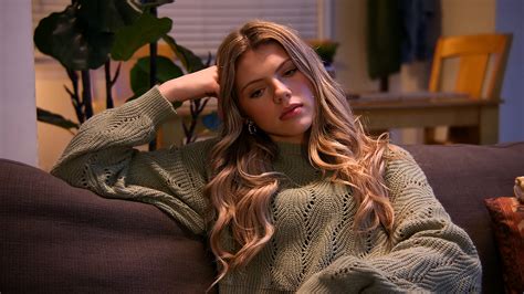 Dad Favors Son over His Daughter