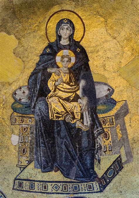 Maria "Sedes Sapientiae" cioé "Tesoro di Sapienza", mosaico dell'abside ...