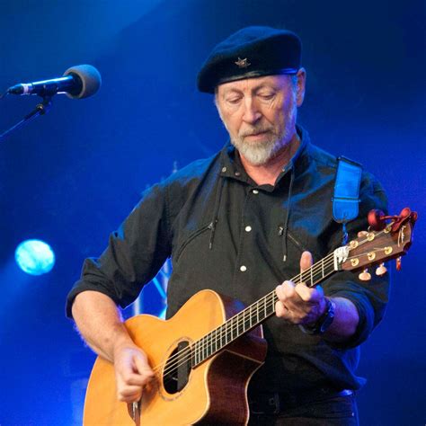 Richard Thompson - Concert Reviews | LiveRate