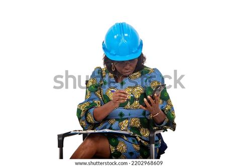 Female Engineer 的图像结果