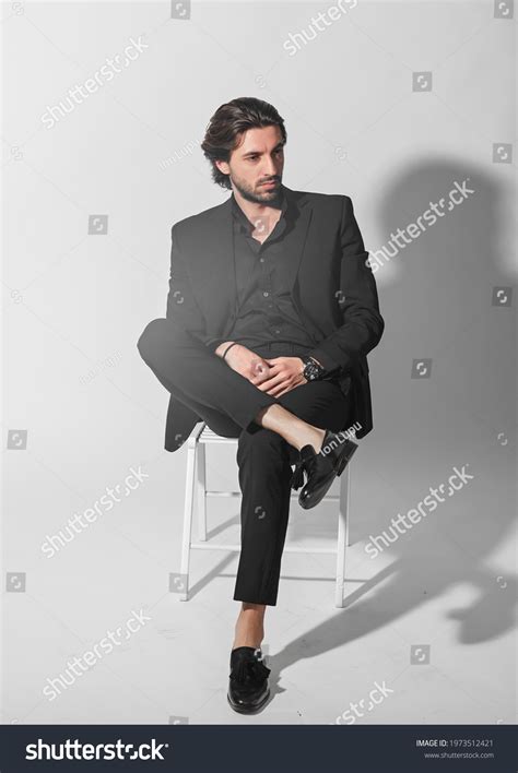 Man Business Suit Stock-Photo 的图像结果