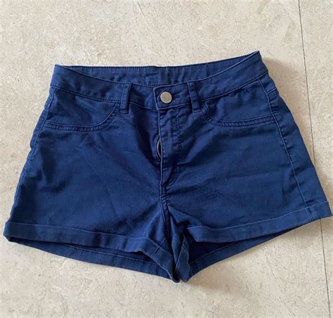 Navy blue shorts, Women's Fashion, Bottoms, Shorts on Carousell