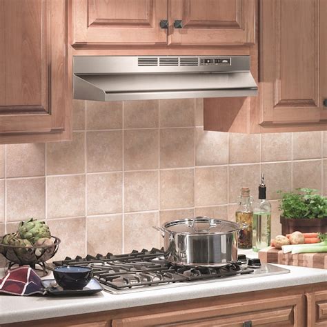 The 8 Best Range Hoods for Your Kitchen in 2022 | Family Handyman