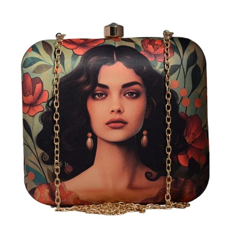 Graceful Girl Portrait Clutch - Artklim