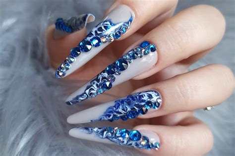 Everything You Need to Know For Your First Set of Acrylic Nails — PBL ...