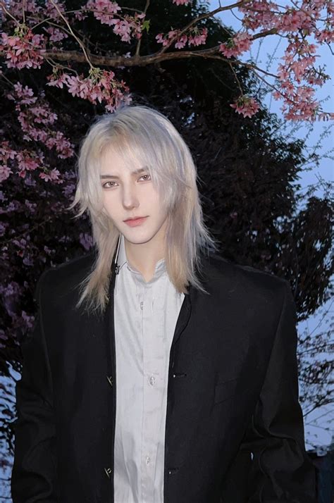 Weilanran | White hair men, Long hair styles men, Men blonde hair