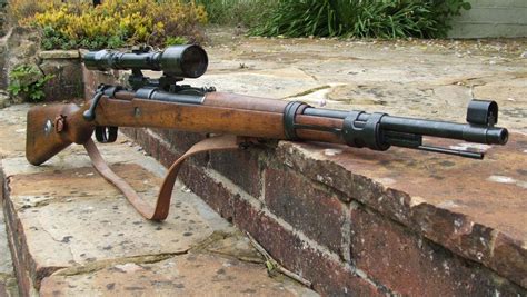 二战六大冲锋枪排名：波波沙第一当之无愧，百式冲锋枪太寒酸！_斯登