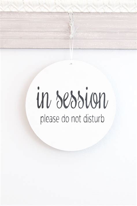In Session Please Do Not Disturb Sign 的图像结果