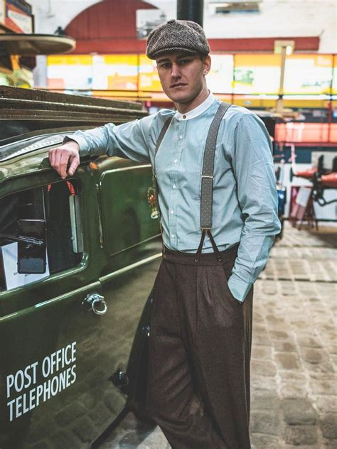 Vintage Look Brown Herringbone Newsboy Cap | Newsboy, 40s fashion ...