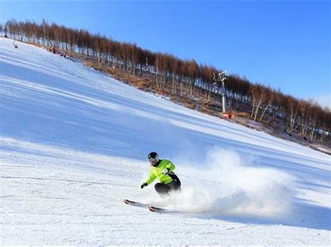 郑州国际滑雪场攻略 郑州龙泉国际滑雪场好玩吗 - 云游玩