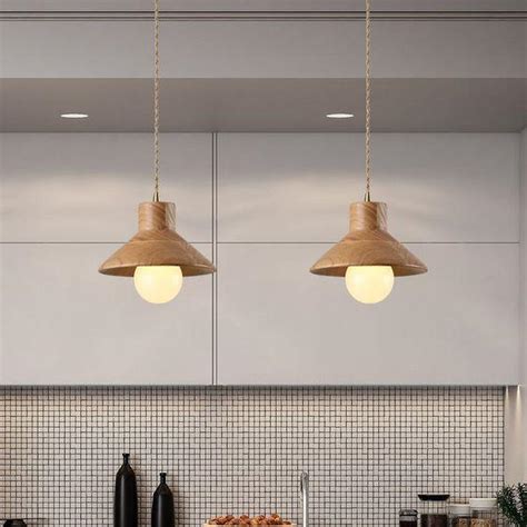 Top 10 Kitchen Lighting Trends for 2025 - Dwello