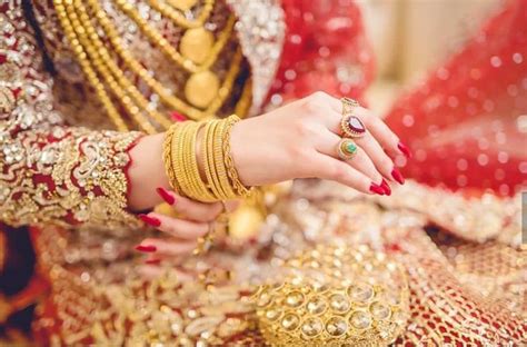 Image result for Sindhi Bride