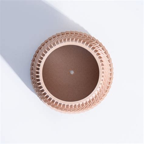 Ridged Waves Wooden Pot – Ugaoo