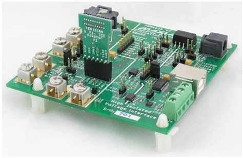 78M6613-EVM-1: 110 ~ 240 VAC, 20A, Energy Meter