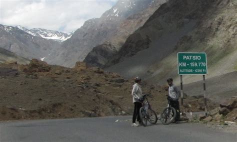 Manali to Leh by Cycle 2 : Keylong to Sarchu