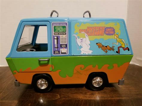 Scooby Doo The Mystery Machine Flower Van and Action Figures! - Vintage ...