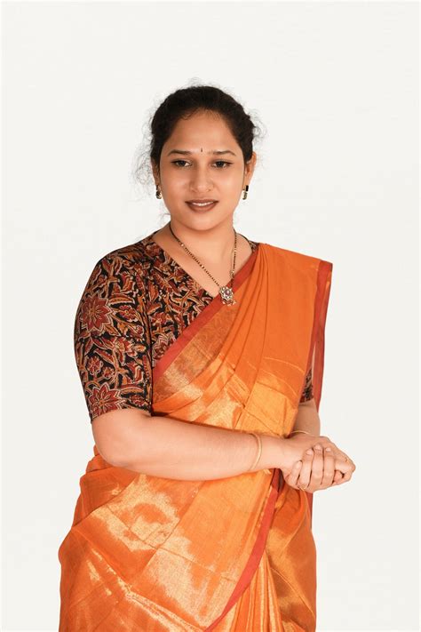 KALAMKARI V NECK 10 INCH HAND STRECHBLE BLOUSE – Manav Kalamkari