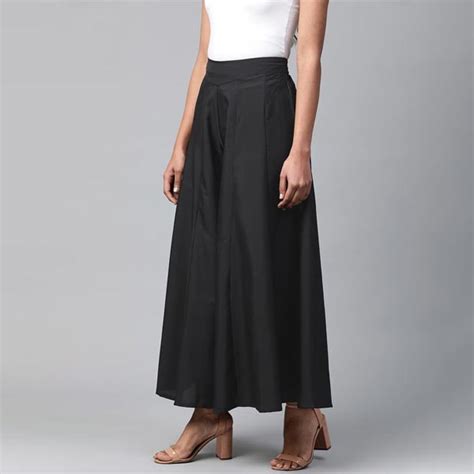Women Black Solid Flared Palazzos