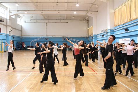 舞研艺考五一中国舞集训营,老师+明校考学经验分享,优质体验,让你不虚此行！
