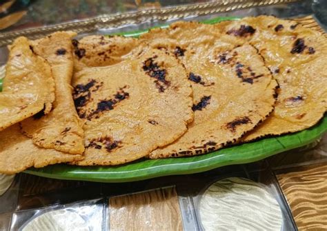 Jackfruit Flour Roti Recipe by Ruchi Anjaria - Cookpad