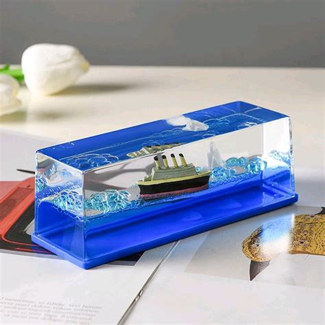 Titanic Wave Cruise Ship, Car Dashboard Toy Unsinkable Ship Showpiece ...