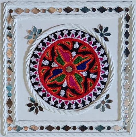 230+ Lippan Kaam: Clay Art from Kutch, Gujarat