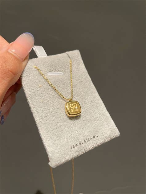 “Love” Stainless steel necklace – Jewelsmars