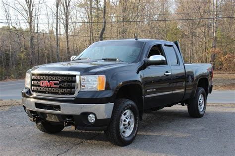 GMC Sierra 2500HD Heavy-Duty | Gmc trucks, Gmc, Gmc sierra 2500hd