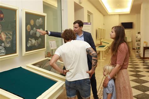 У Києві відкривається музей грошей Нацбанку, але не для всіх