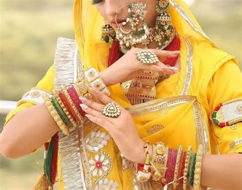 Rajasthani Poshak – TyoharMart
