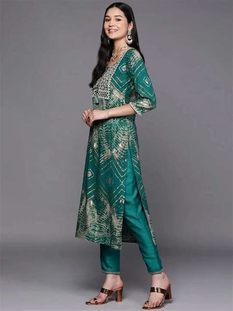 Buy Women's Green Kurtis Online In India Only on Libas.