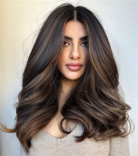 32 Outstanding Ideas of Black Hair with Highlights - Hairstylery