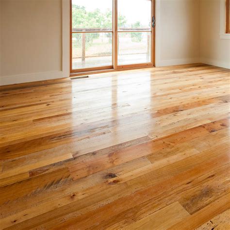 Longleaf Lumber - Reclaimed, Resawn Maple Wood Flooring