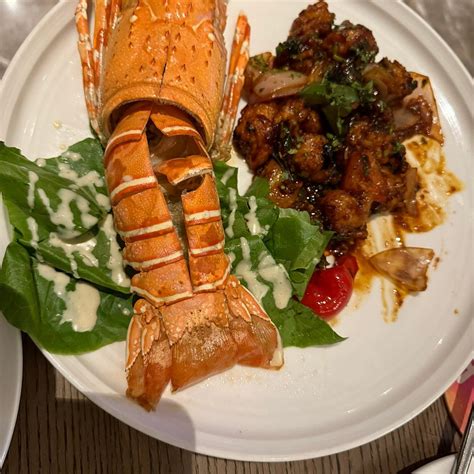 VIVANTA BHUBANESWAR, DN SQUARE (Odisha) - Hotel Reviews, Photos, Rate ...