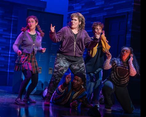 Review: "Kimberly Akimbo" touring Broadway musical at CIBC Theatre
