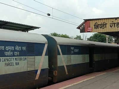 Bhiwandi Local Train 的图像结果