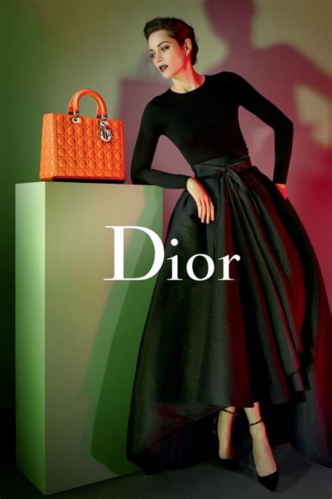 【迪奥(dior)】品牌故事_dior中国官网_品牌库_风尚中国网