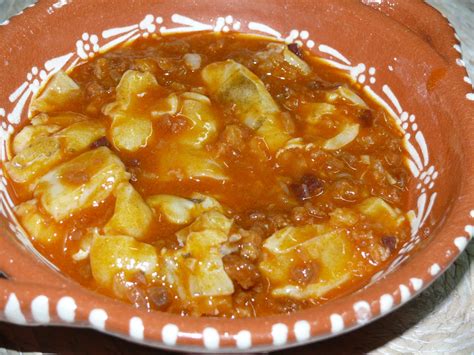 KABANOVA.Comedor: CALLOS DE BACALAO A LA RIOJANA