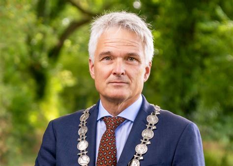Gemeenteraad van Vlagtwedde wil nieuwe termijn voor burgemeester Velema